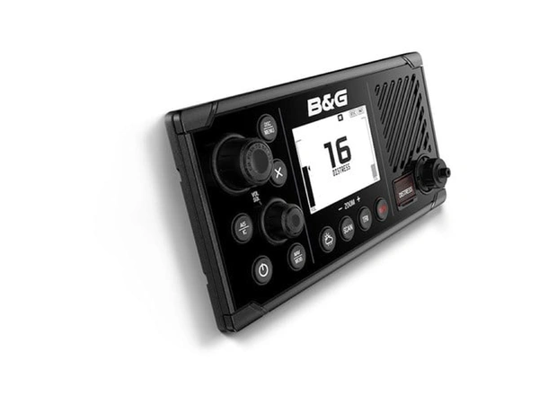 B&G V60-B VHF-radio og GPS-500