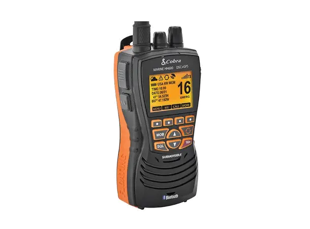 COBRA HH600 Håndholdt VHF m/GPS & DSC flyter i vann
