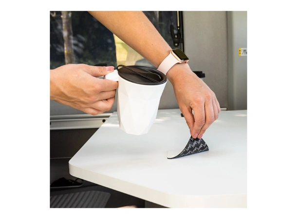 SILWY Magnetic Kaffekrus To-Go (plast) m/lokk og Stick-on magnetpad