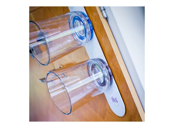 SILWY Magnetic Plastglass - Drikkeglass 1 stk glass (grå bunn) lokk og magnetpad