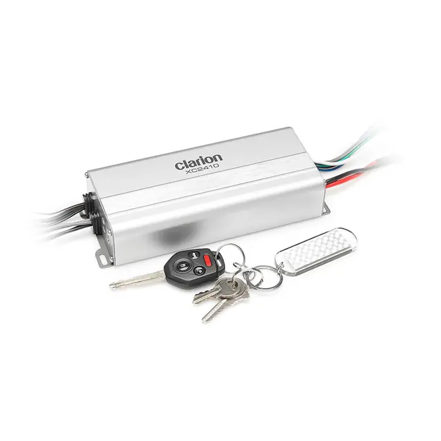 Clarion Xc2410 marine forsterker 4x50W 