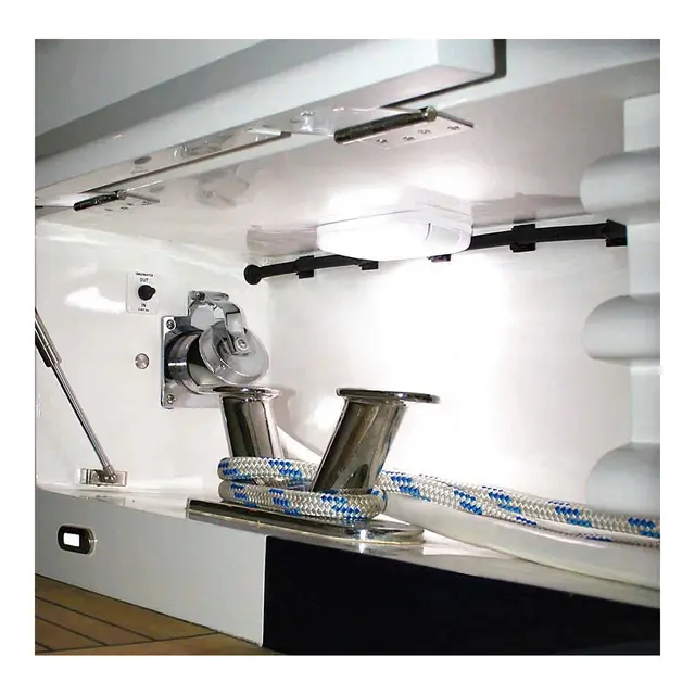 HELLA MARINE DuraLED 50LP Vid stråle lampe - 2,5m kabel 
