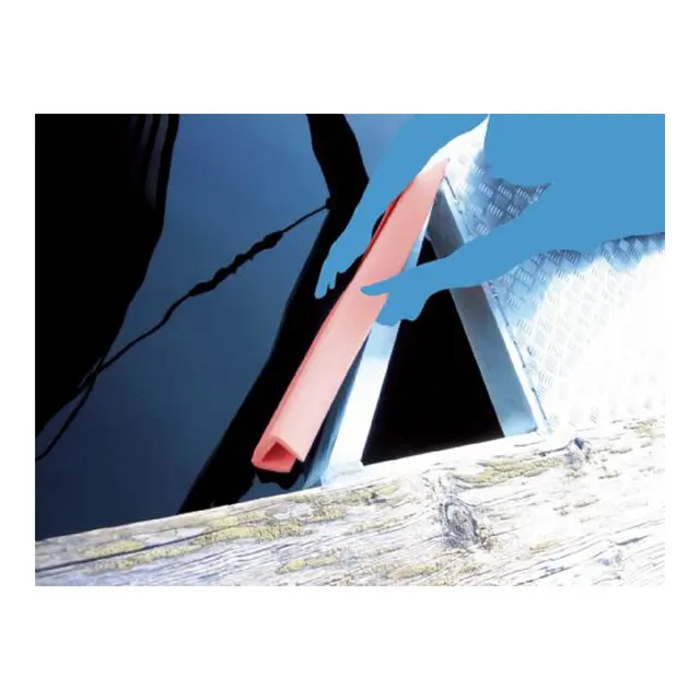 Fender for utrigger, Y-bom - 2m 60 x 45mm profil 