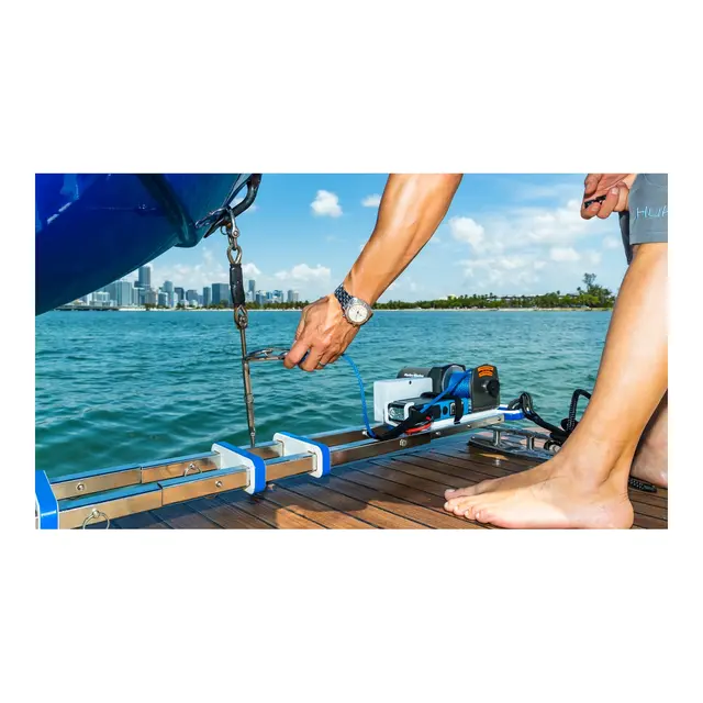 HURLEY H3O+ daviter med elektrisk vinsj Krybbe til badeplatform og brygge. 