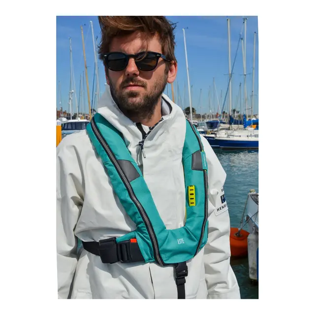 SPINLOCK Deckvest Lite - Seagrass Green Rå vest for bruk i motor- og seilbåter 