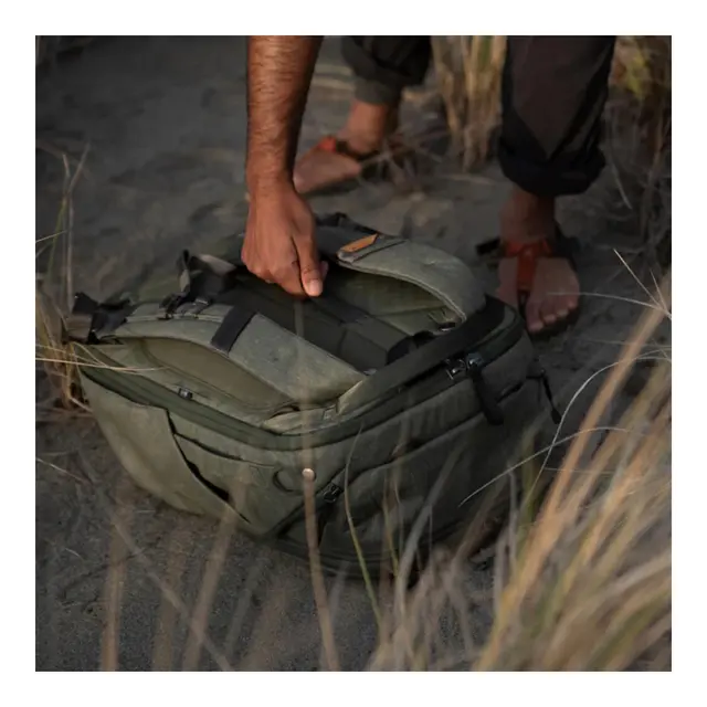 PEAK DESIGN Travel Backpack - 45L Sage 