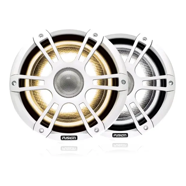 FUSION Signature Series 3 - 8,8" 330W hvite maritime høyttalere med LED 