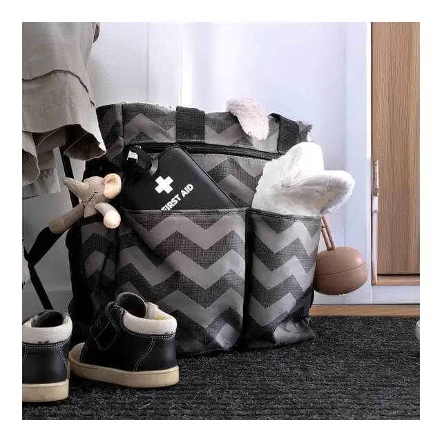 HOUSEGUARD Førstehjelpsveske Compact - 32 pcs 