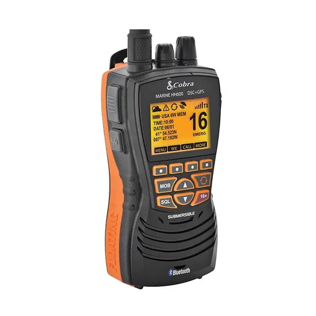 COBRA HH600 Håndholdt VHF m/GPS & DSC flyter i vann 