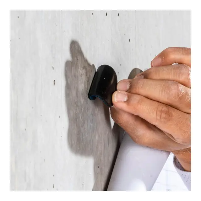 SILWY Magnetic Hook 1 stk hvit krok og sort magnetpad 
