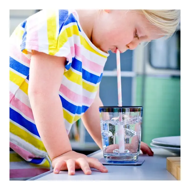 SILWY Magnetic Plastglass - Drikkeglass 6 stk glass (multif. bunn) og magnetpads 