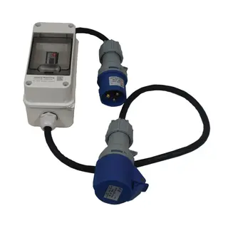Digital Str&#248;mm&#229;ler-kabel CEE han + CEE hun