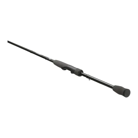 13 FISHING Defy Black Spinning