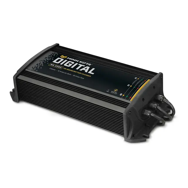 MINN KOTA MK-330E Batterilader 3x10Amp - Fastmontert 