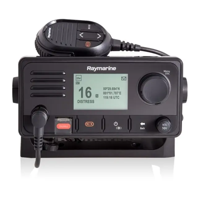 RAYMARINE Ray63 VHF med int. GPS mottaker 