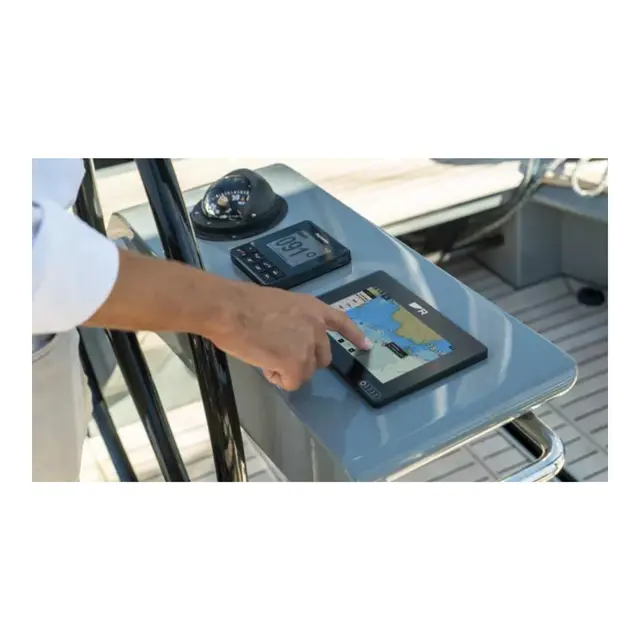 RAYMARINE AXIOM+ 12 Kartplotter 12" touch - uten kart 