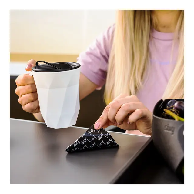 SILWY Magnetic Kaffekrus To-Go (plast) m/lokk og Stick-on magnetpad 