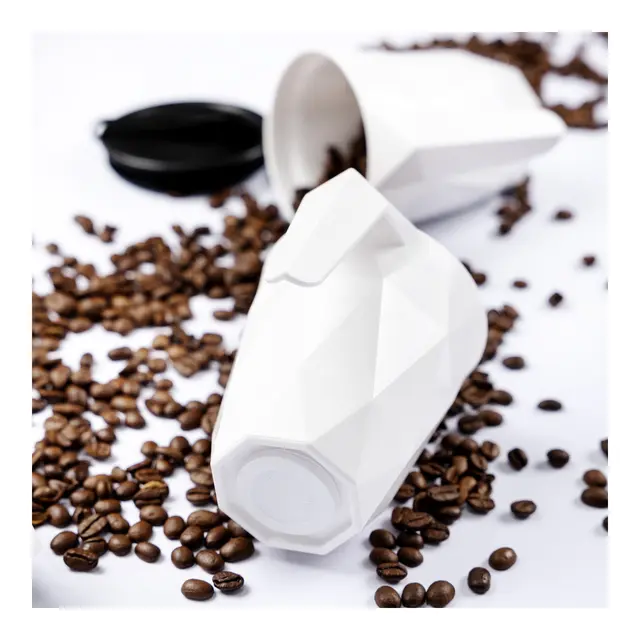 SILWY Magnetic Kaffekrus To-Go (plast) m/lokk og Stick-on magnetpad 