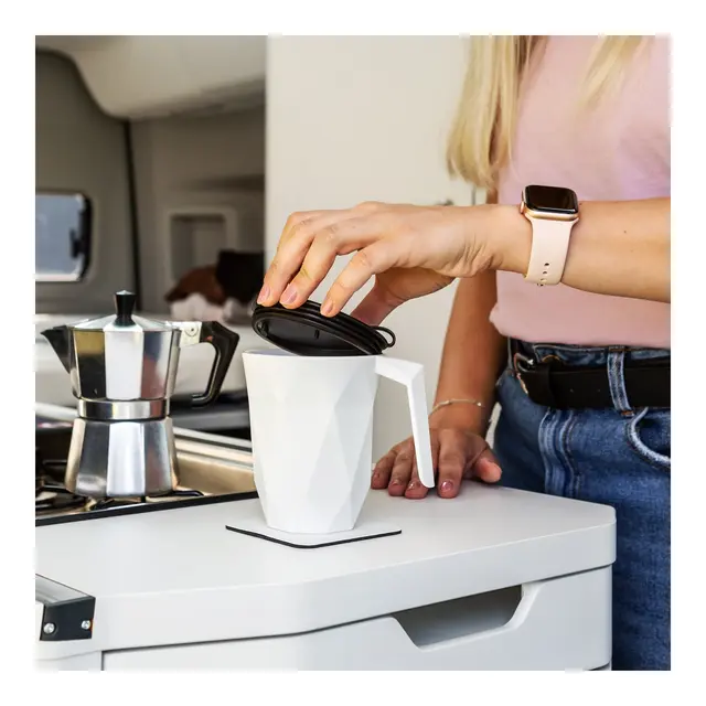 SILWY Magnetic Kaffekrus To-Go (plast) m/lokk og Stick-on magnetpad 