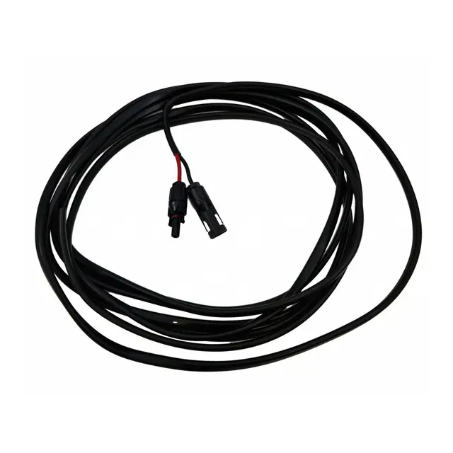 SKANBATT PV Kabel  6m- 2x6mm2 MC4 kontakt i ene enden - Myk kvalitet 