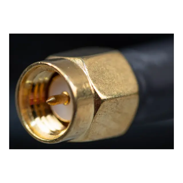 VICTRON Outdoor Lte-m wall-mount antenne 