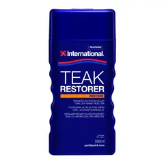 INTERNATIONAL Teak Restorer - 0,5L Rengj&#248;r og gjenskaper teakens gl&#248;d