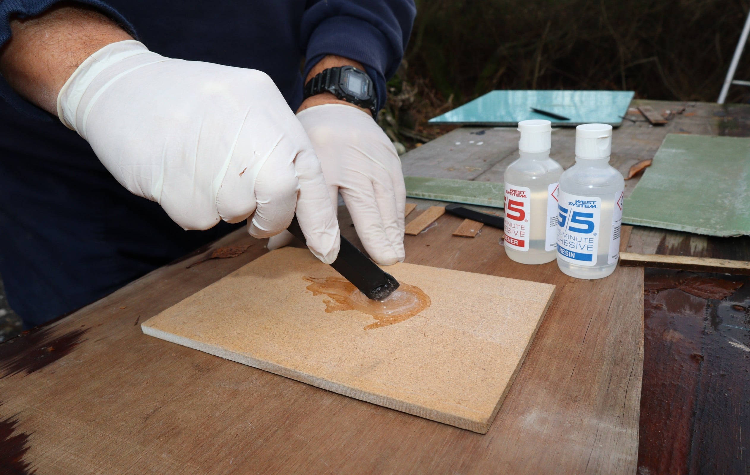 Lim WEST SYSTEM G5 Hurtigepoxy 200 g Herdet på 5 min 1085020