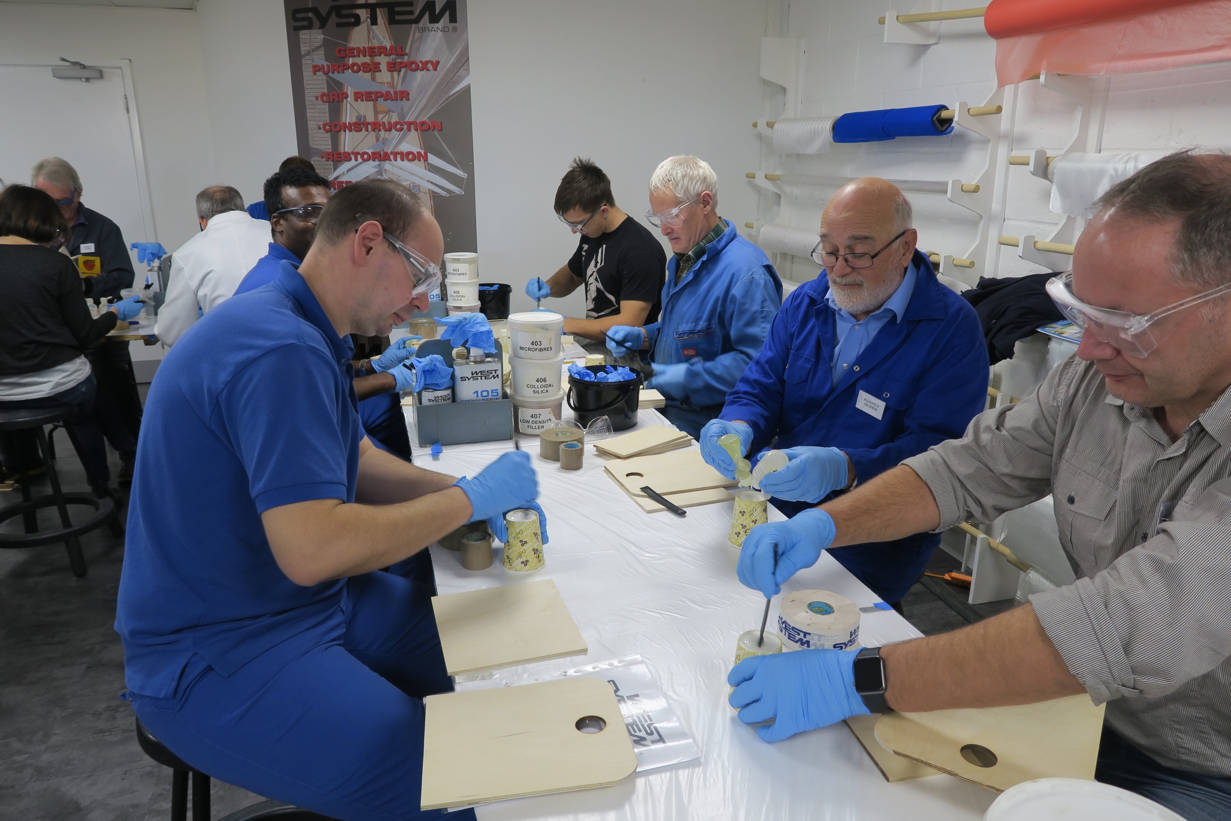 Lim WEST SYSTEM G5 Hurtigepoxy 200 g Herdet på 5 min 1085020