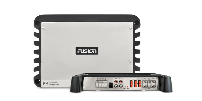 Forsterker FUSION SGDA12250 monoblokk 12VDC marin 2250W 0100197000