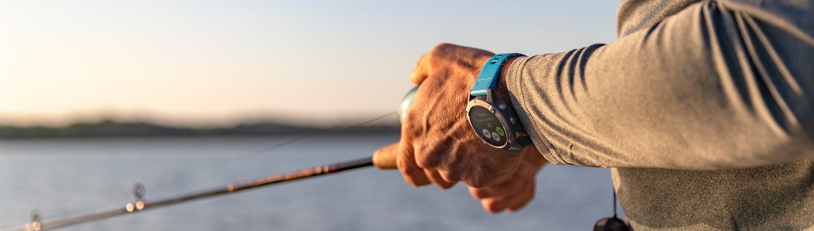 Seilklokke GARMIN Quatix 6 Safirglass Cyan silikon klokkerem 0100215895