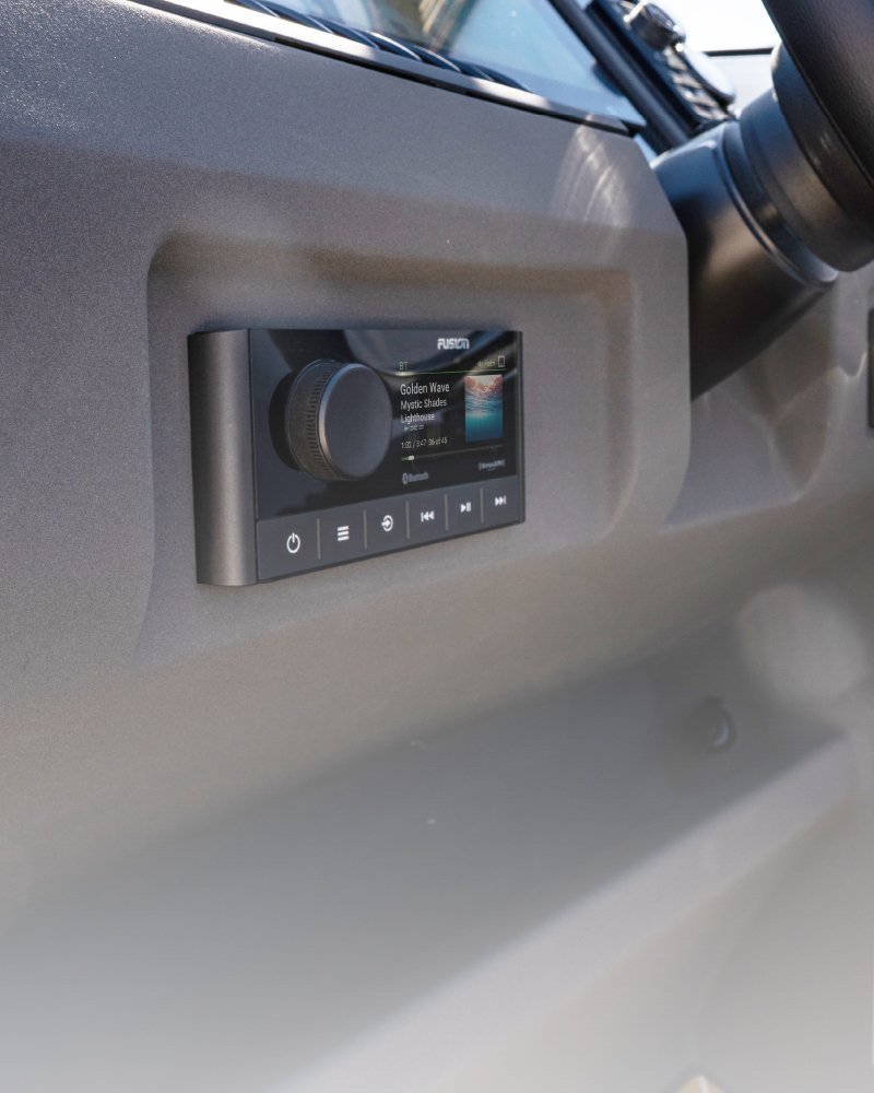 Båtstereo FUSION MSRA210 Marine Stereo 4x50W Bluetooth Airplay 2 NMEA2000 0100225000