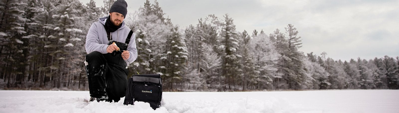 Pakkeløsninger GARMIN Striker Vivid 5cvisfiskepakke Med giver og bag 0100255111