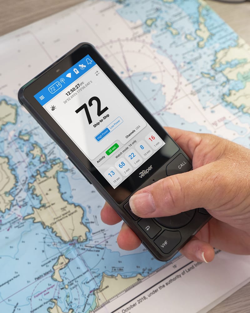 VHF og AIS CORTEX V1 VHFradio med SmartAIS SOTDMA m ekstern fartøysovervåkning 0100281420