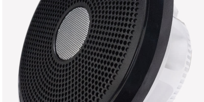 Båthøyttaler FUSION XS Series 77 240W høyttaler par frontgrill i hvitt og sort 0100219700