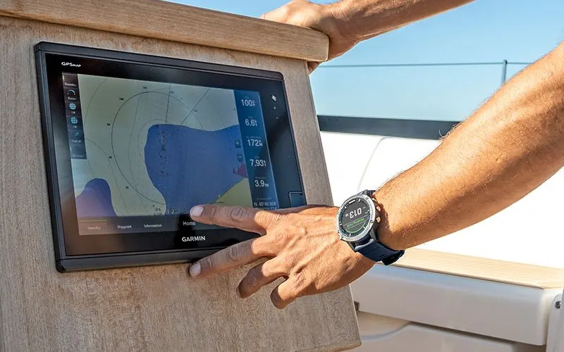 Device GARMIN GPSMAP 1223xsv Radarpakke med GMR™ 18 HD3radom 0100236752