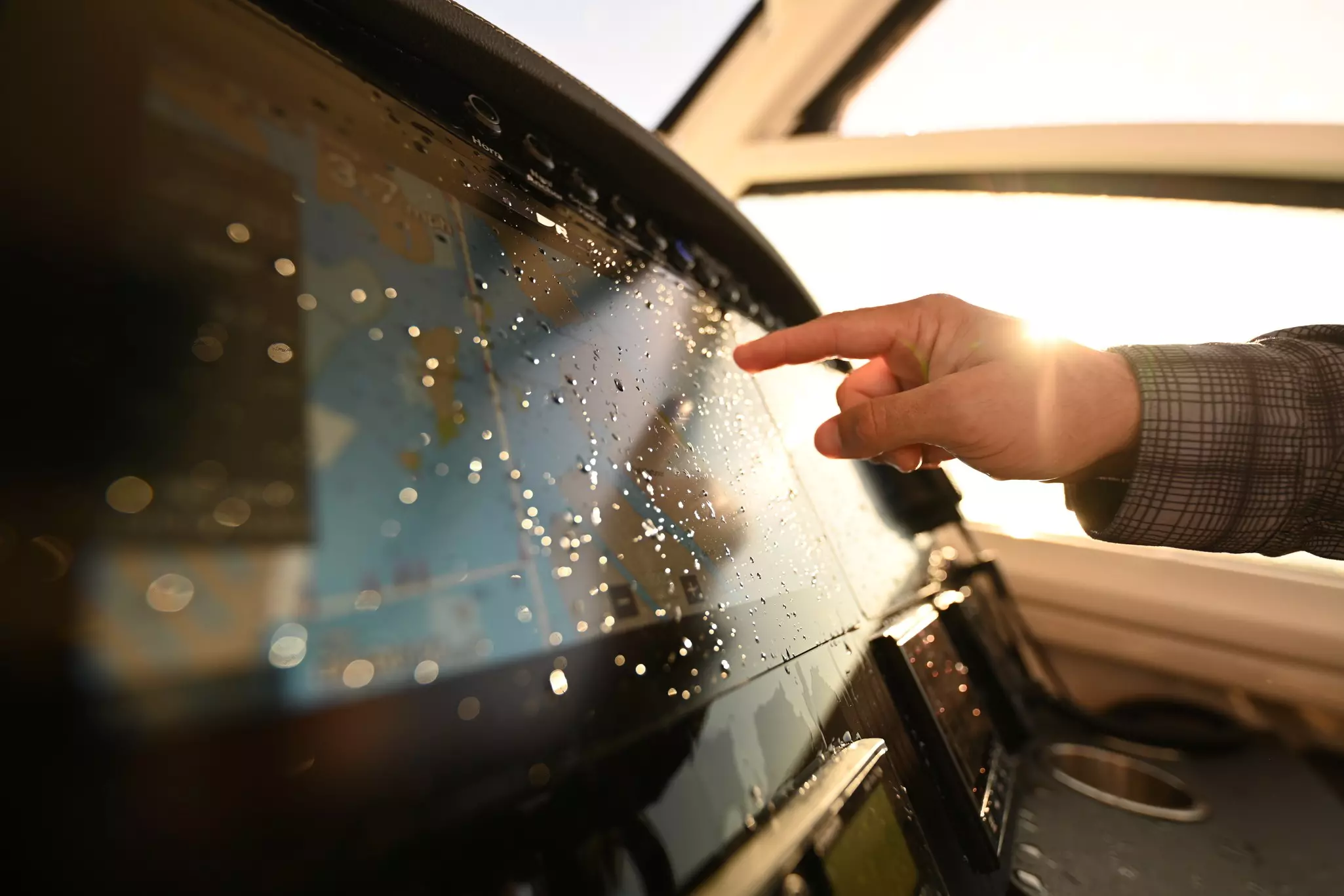 Kartplotter RAYMARINE AXIOM 12 RV Ekkolodd   usvinger kart E70639