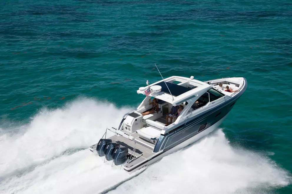 Radar RAYMARINE RD418HD Color 45cm 4kW leveres uten kabel E92142